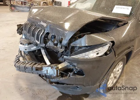 2016 Jeep Cherokee Latitude from USA, damaged, VIN 1C4PJMCS6GW101471
